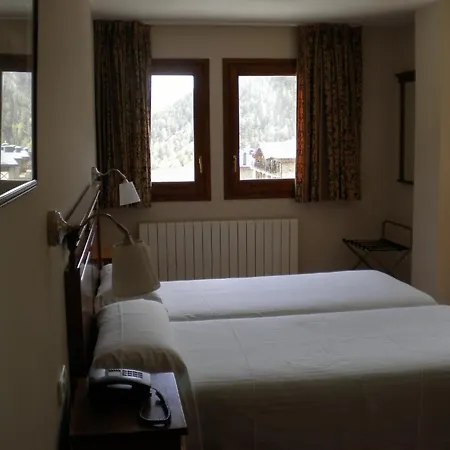 Hotel Xalet Verdu Arinsal Room photo